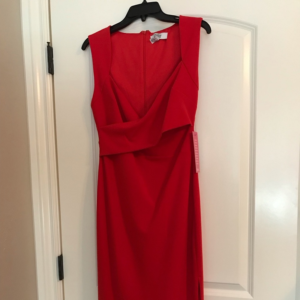 ‘MAKE A FAIR OFFER..” Beautiful-Brand New_”Badgley Mischka” Fully Lined